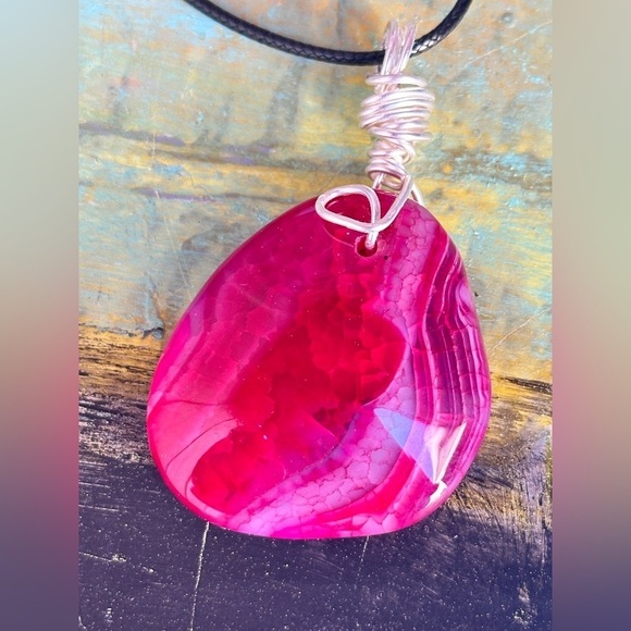AGATE GEMSTONE LARGE DYED RED ROUNDED POLISHED 5518 G - Picture 5 of 14